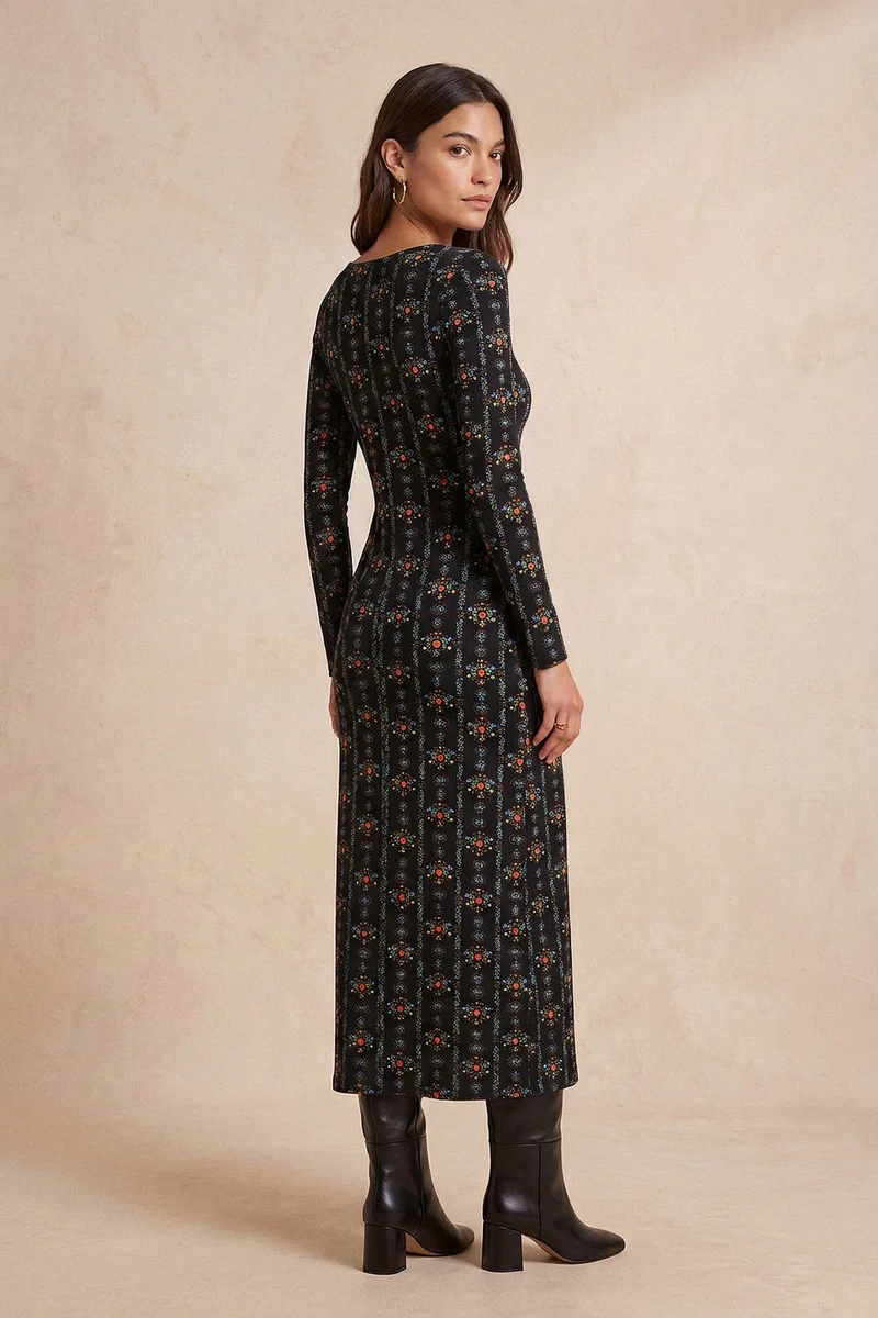 Robe Grand Cœur Jardin Brodé