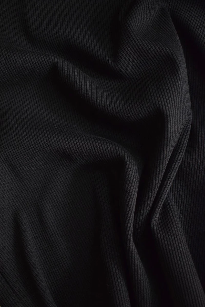 Sous-pull Noir