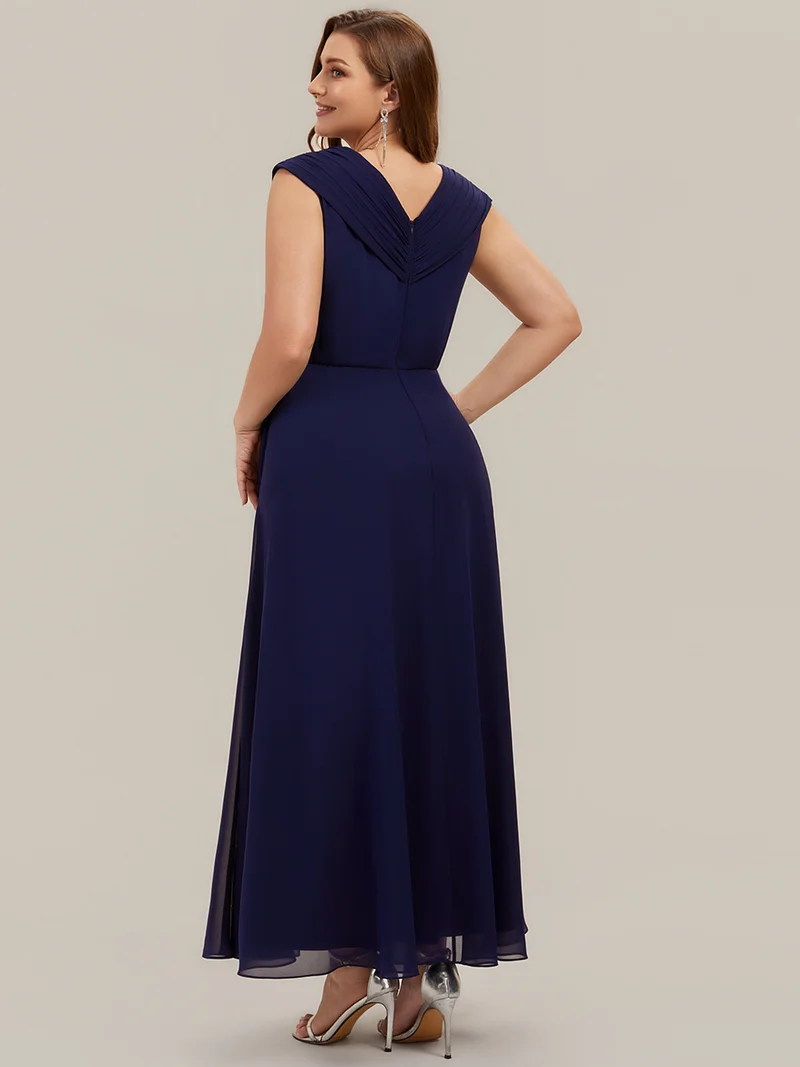 Robe longue en mousseline à appliqué floral, coupe trapèze