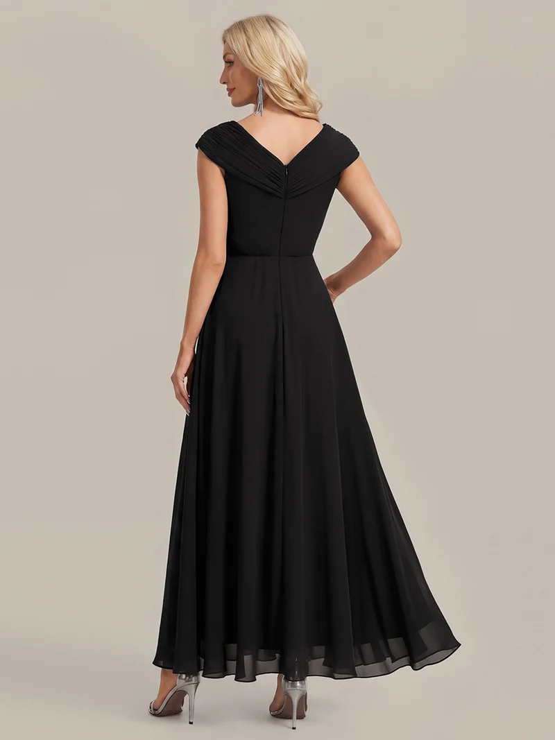 Robe longue en mousseline à appliqué floral, coupe trapèze