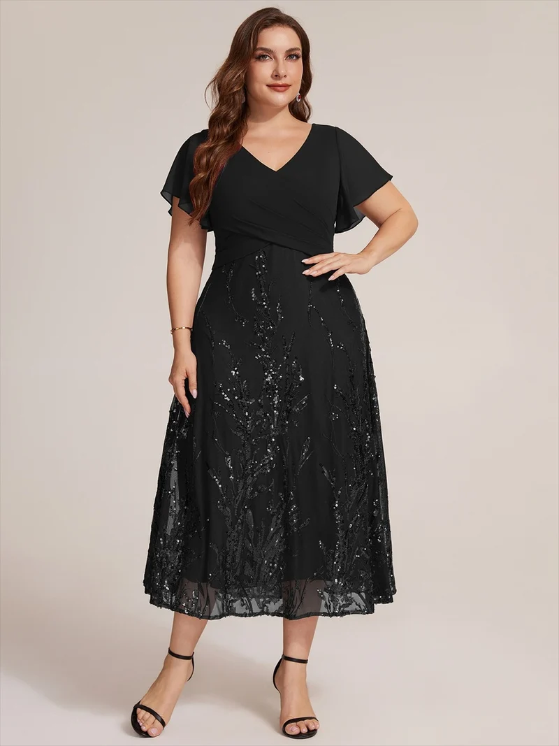 Robe midi en mousseline à paillettes avec col V et manches volantées