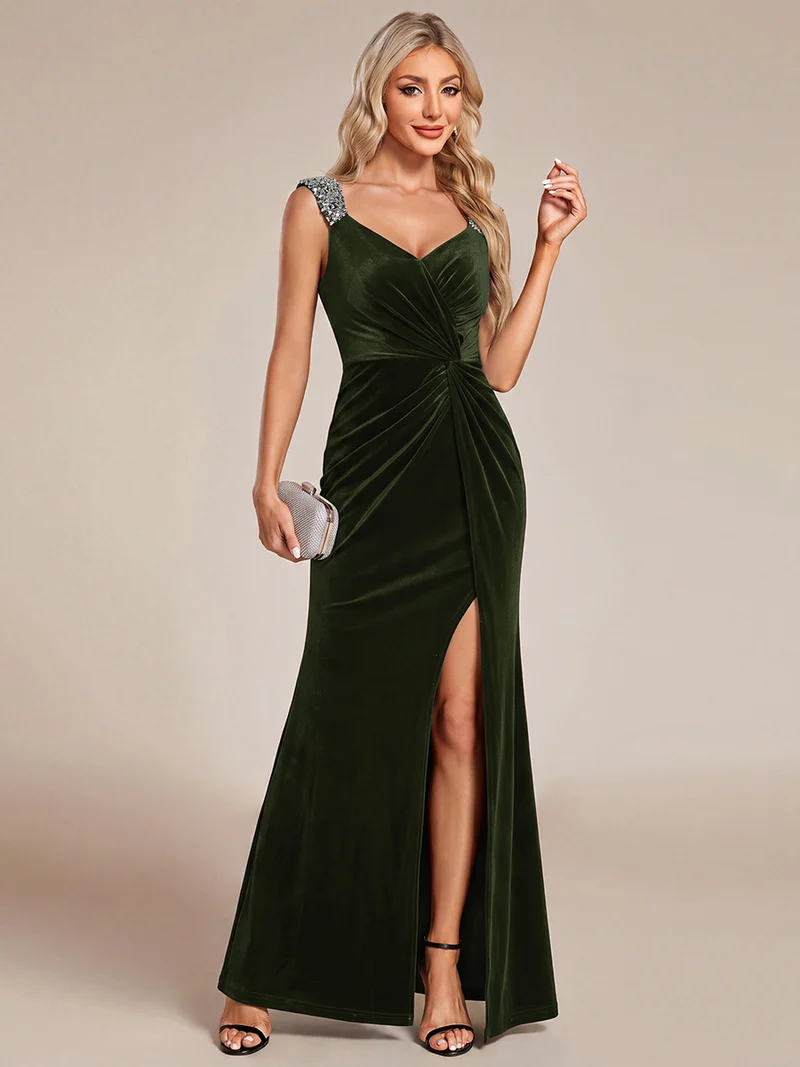 Robe longue glamour en velours avec décolleté V, paillettes et fente