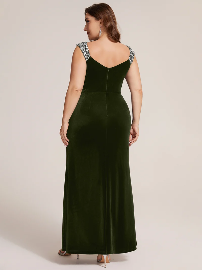 Robe longue glamour en velours avec décolleté V, paillettes et fente