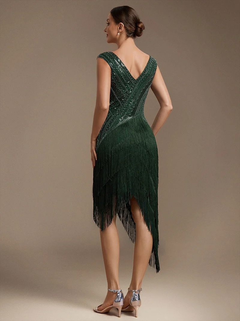 Robe de cocktail glamour en tulle à décolleté V, sequins et perles