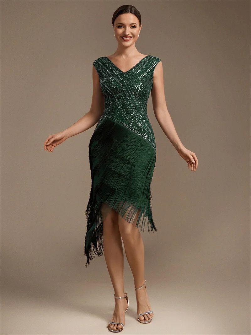 Robe de cocktail glamour en tulle à décolleté V, sequins et perles