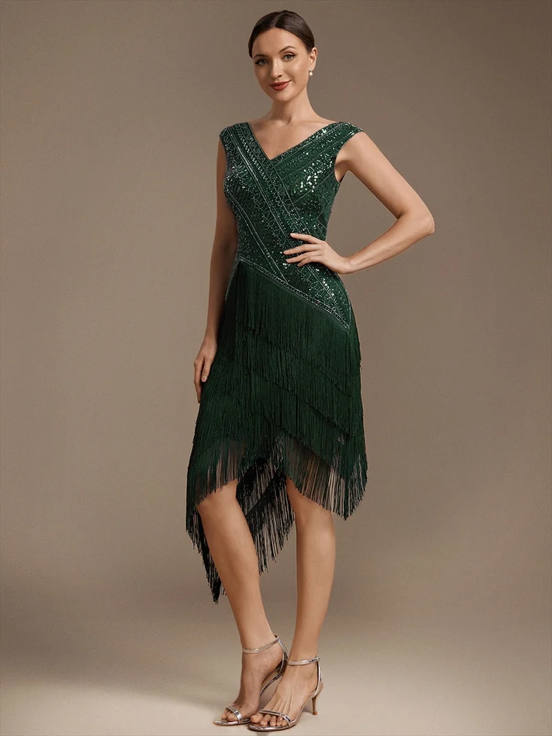 Robe de cocktail glamour en tulle à décolleté V, sequins et perles