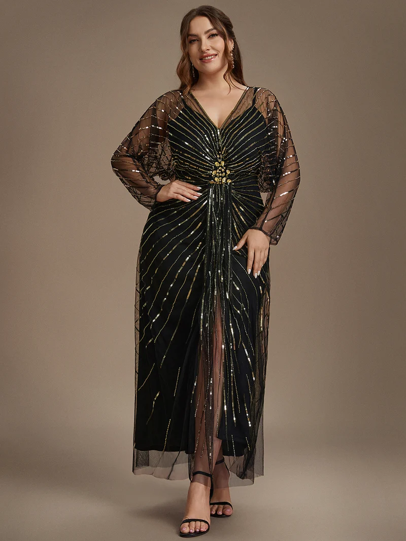 Robe longue en tulle ornée de perles et de paillettes, col V et manches longues