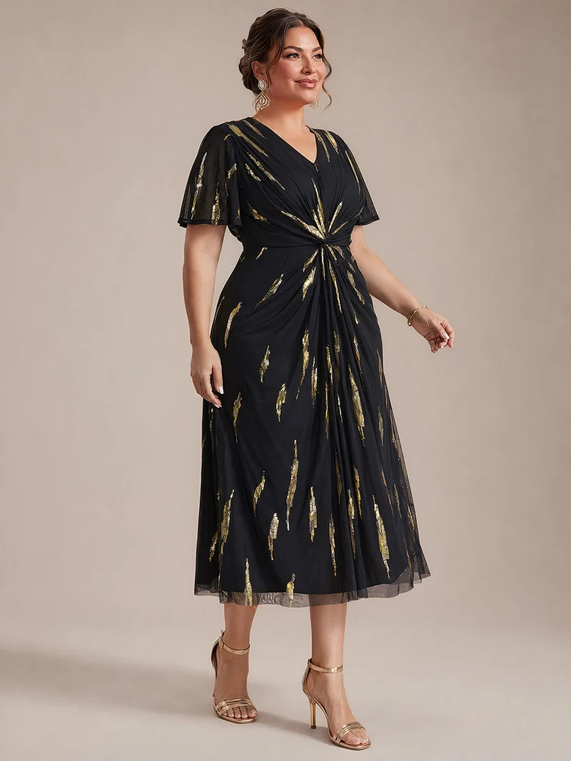 Robe en tulle à sequins longueur thé, col V et manches volantées