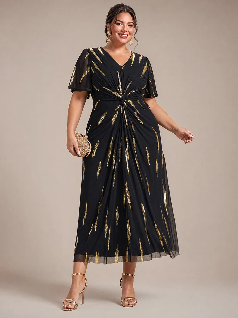 Robe en tulle à sequins longueur thé, col V et manches volantées