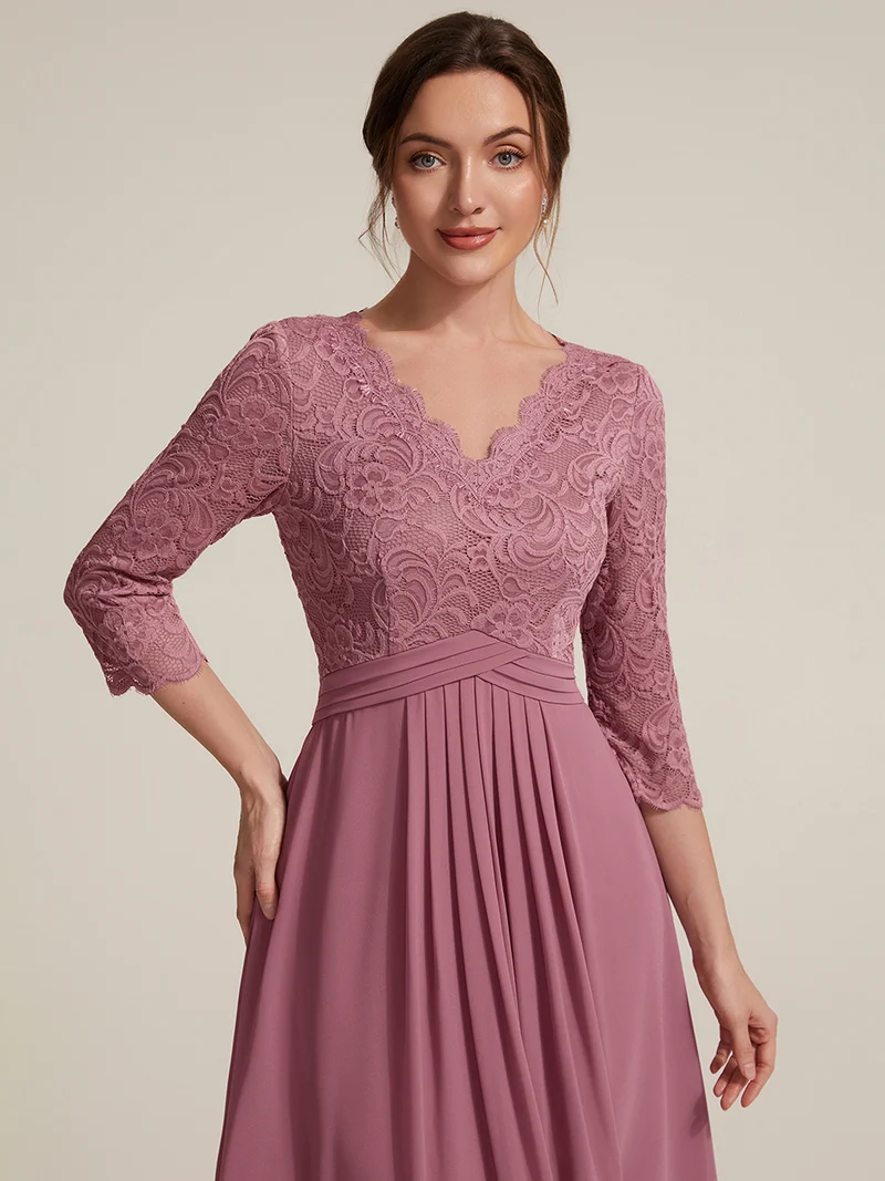 Robe midi en dentelle à col V et manches 3/4