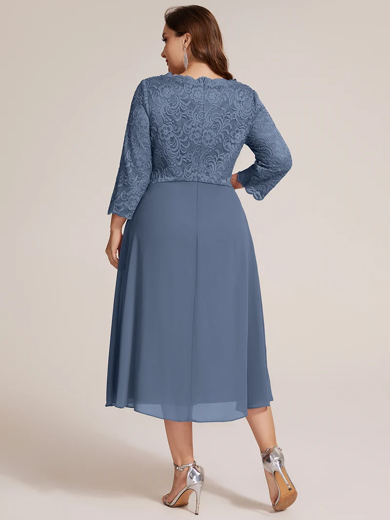 Robe midi en dentelle à col V et manches 3/4