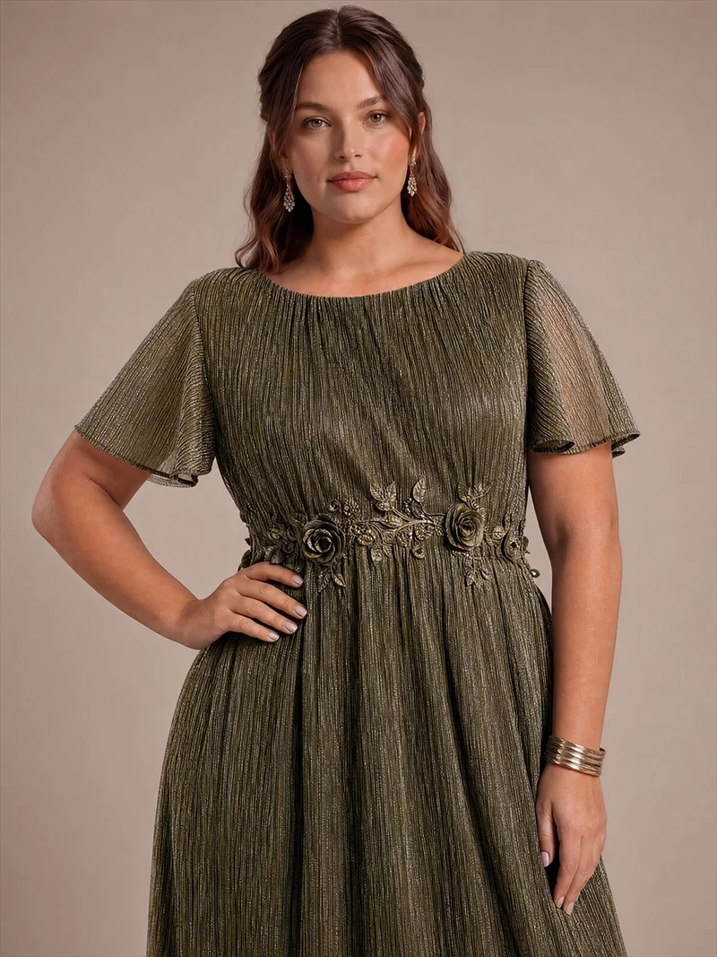Robe longue en tulle à volants avec appliqué floral et manches courtes