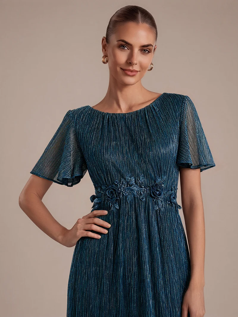 Robe longue en tulle à volants avec appliqué floral et manches courtes