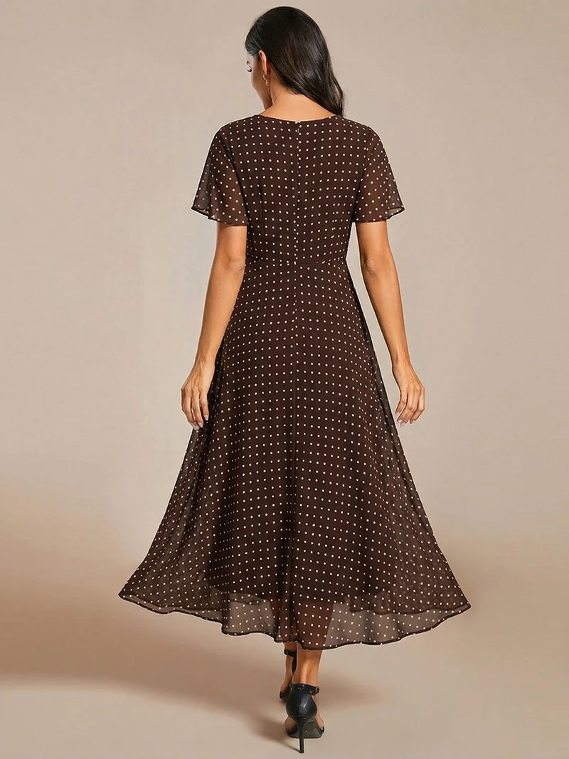 ever LARK | Robe mi-longue plissée en mousseline de soie - Manches à volants & Col en V