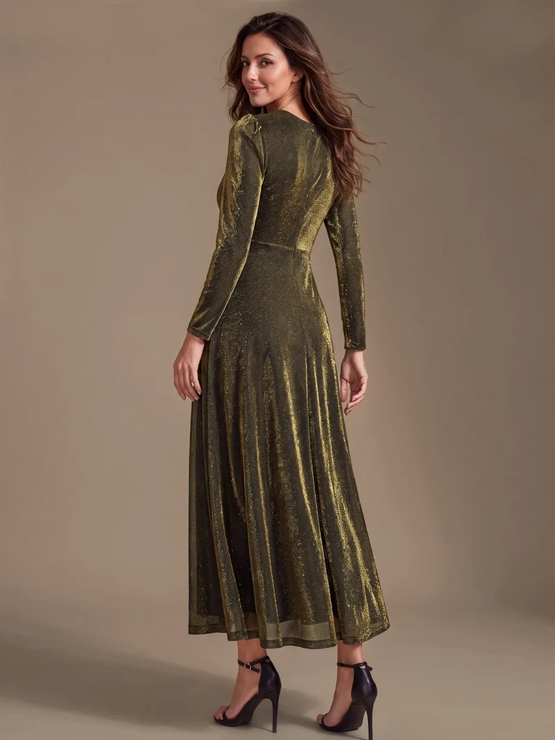 Robe midi trapèze scintillante en maille Lurex col croisé manches longues