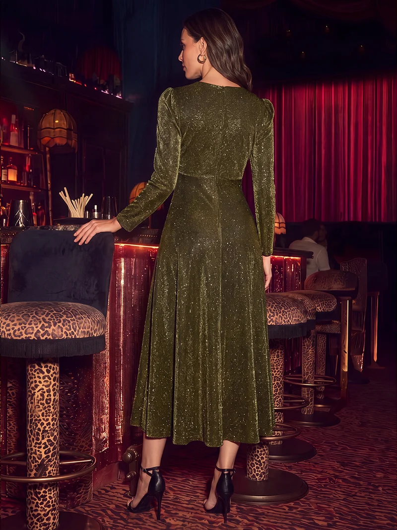 Robe midi trapèze scintillante en maille Lurex col croisé manches longues