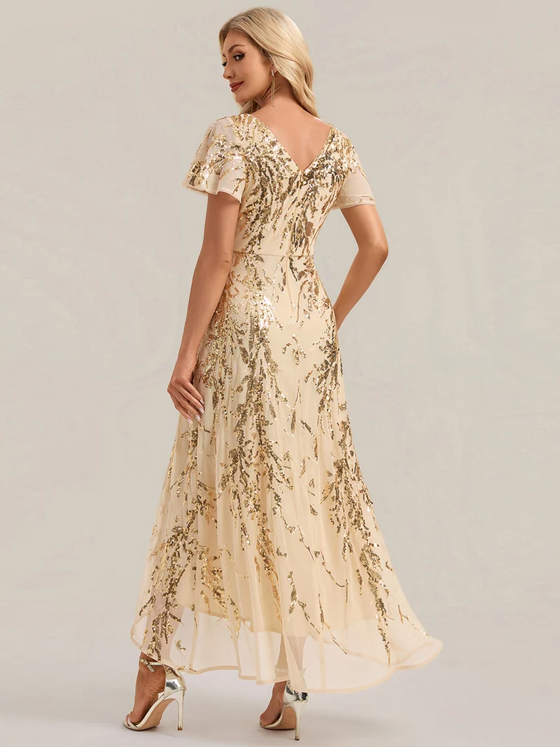 Robe à volants asymétrique à manches papillon en sequins