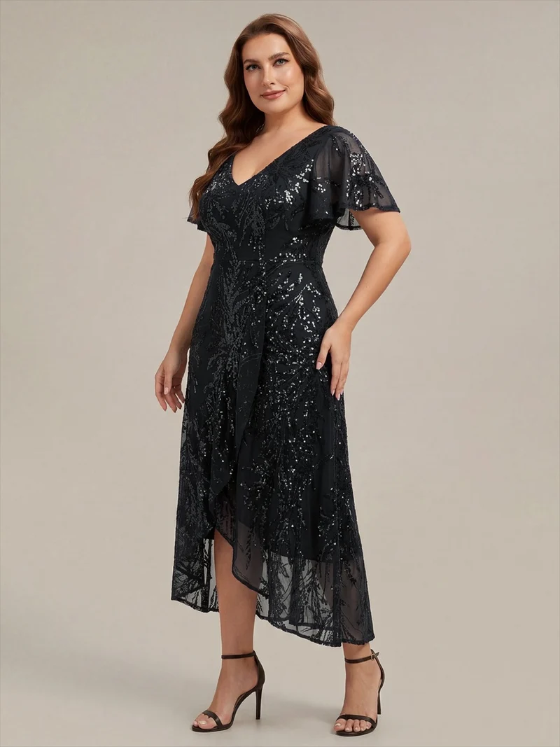Robe à volants asymétrique à manches papillon en sequins