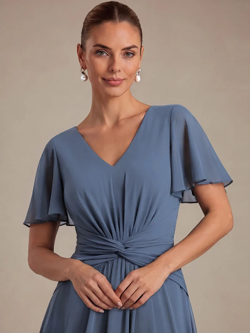 Robe trapèze en mousseline avec détail noué col V