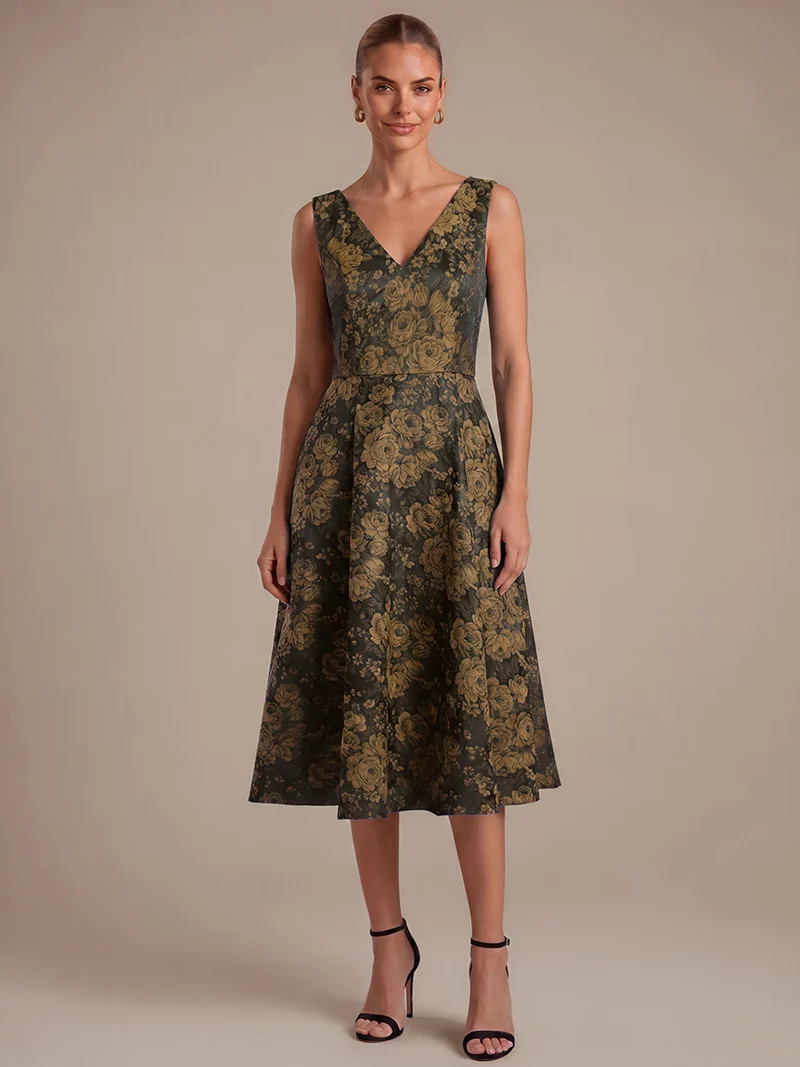 Robe midi A ligne sans manches décolletée en V avec détails imprimés