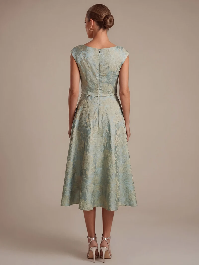 Robe midi évasée à manches courtes imprimée avec col rond et fermeture éclair au dos