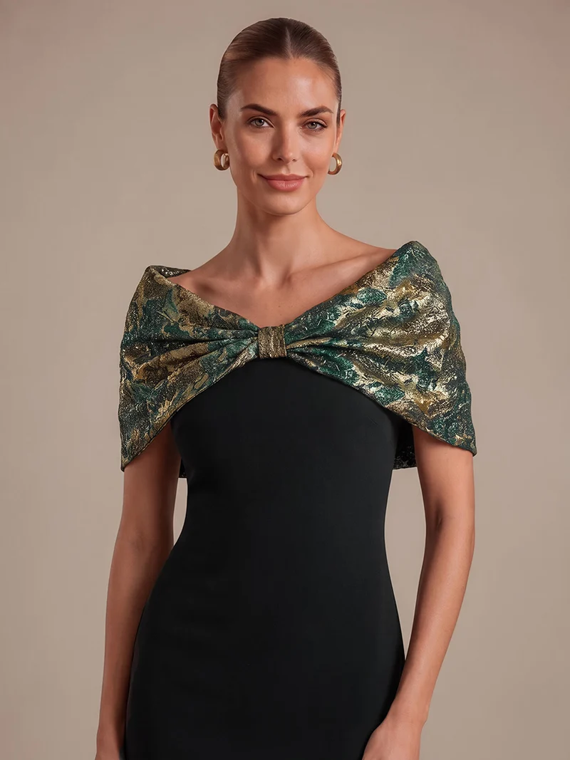 Robe maxi bodycon à manches courtes et décolleté en V