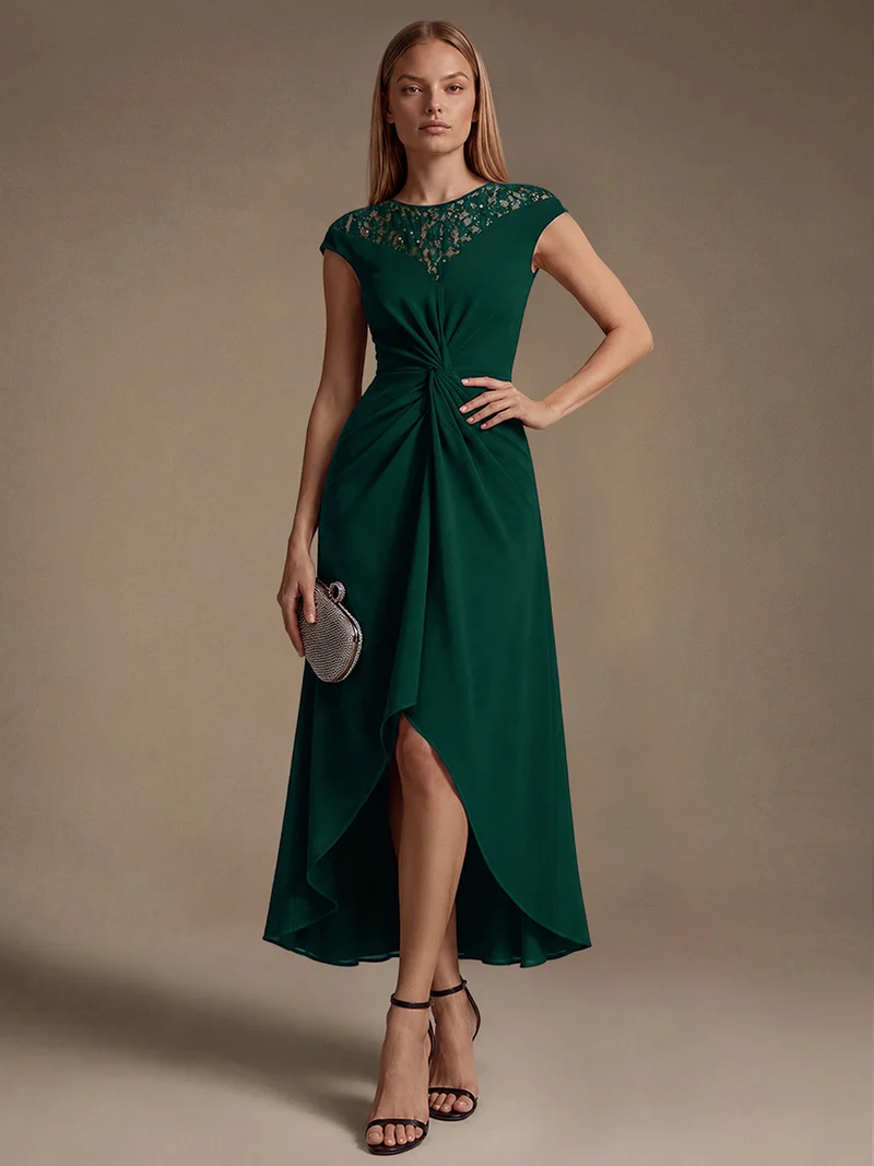 Robe A-Line à sequins avec manches courtes et détails transparents col rond et ourlet asymétrique