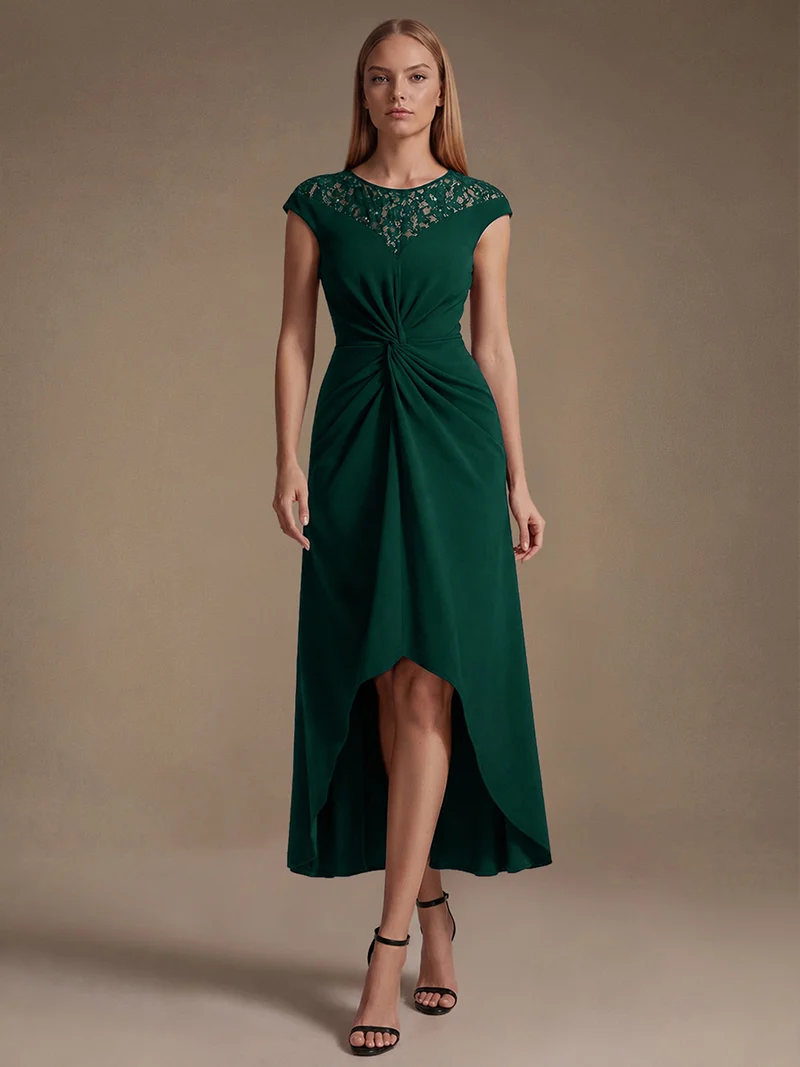 Robe A-Line à sequins avec manches courtes et détails transparents col rond et ourlet asymétrique
