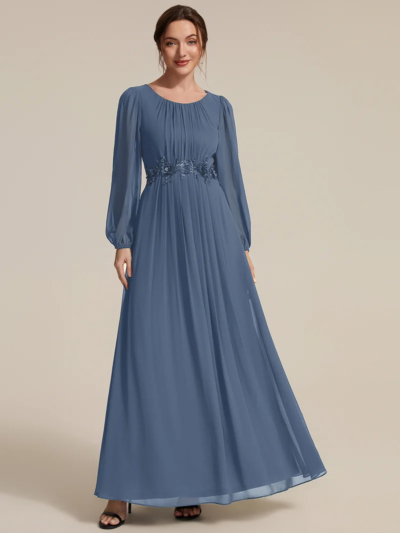 Robe maxi A-line à manches longues en sequins, col rond