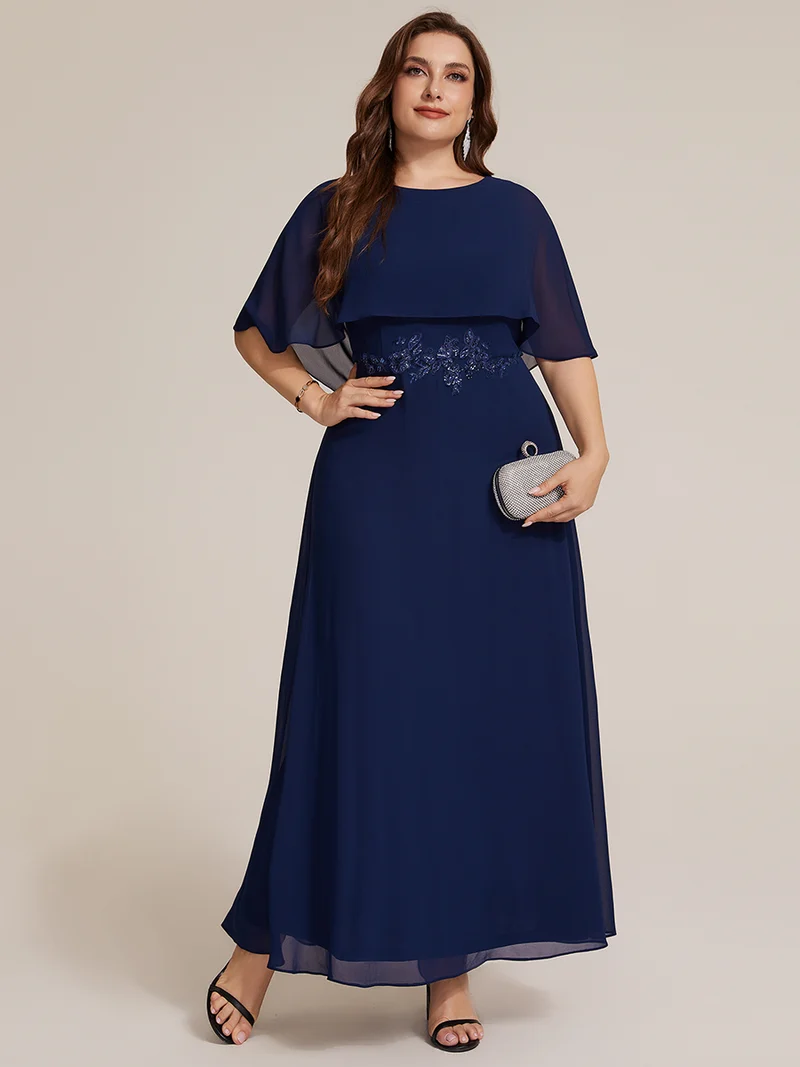 Robe maxi A-line à manches courtes avec col rond et fermeture éclair au dos