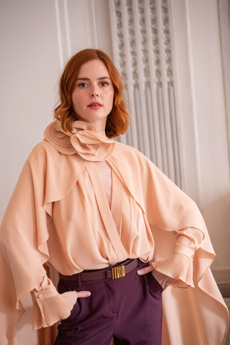 Cape Camille à rose beige