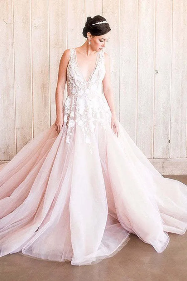 Robe de mariée trapèze en tulle à col en V et appliqués en dentelle, dos nu