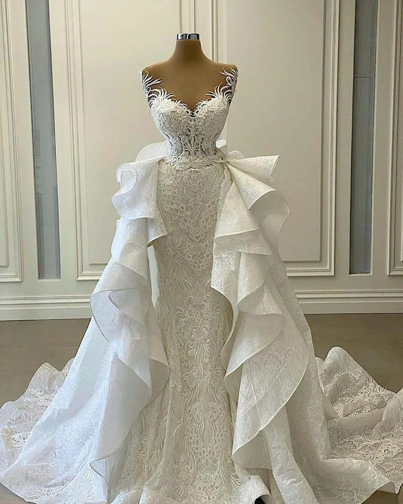 Robe de mariée sirène en dentelle avec traîne amovible