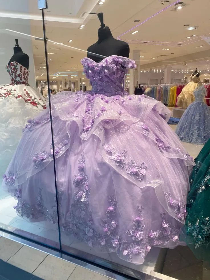 Robe de bal de princesse en tulle lavande à lacets