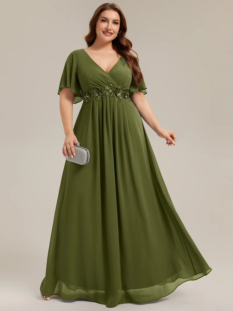 Robe longue à manches à volants décolleté en V profond avec appliques coupe évasée
