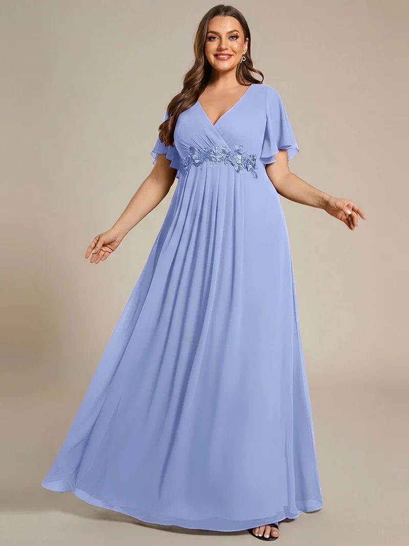 Robe longue à manches à volants décolleté en V profond avec appliques coupe évasée