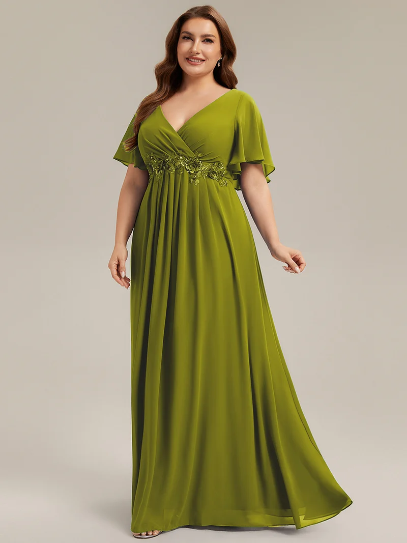 Robe longue à manches à volants décolleté en V profond avec appliques coupe évasée