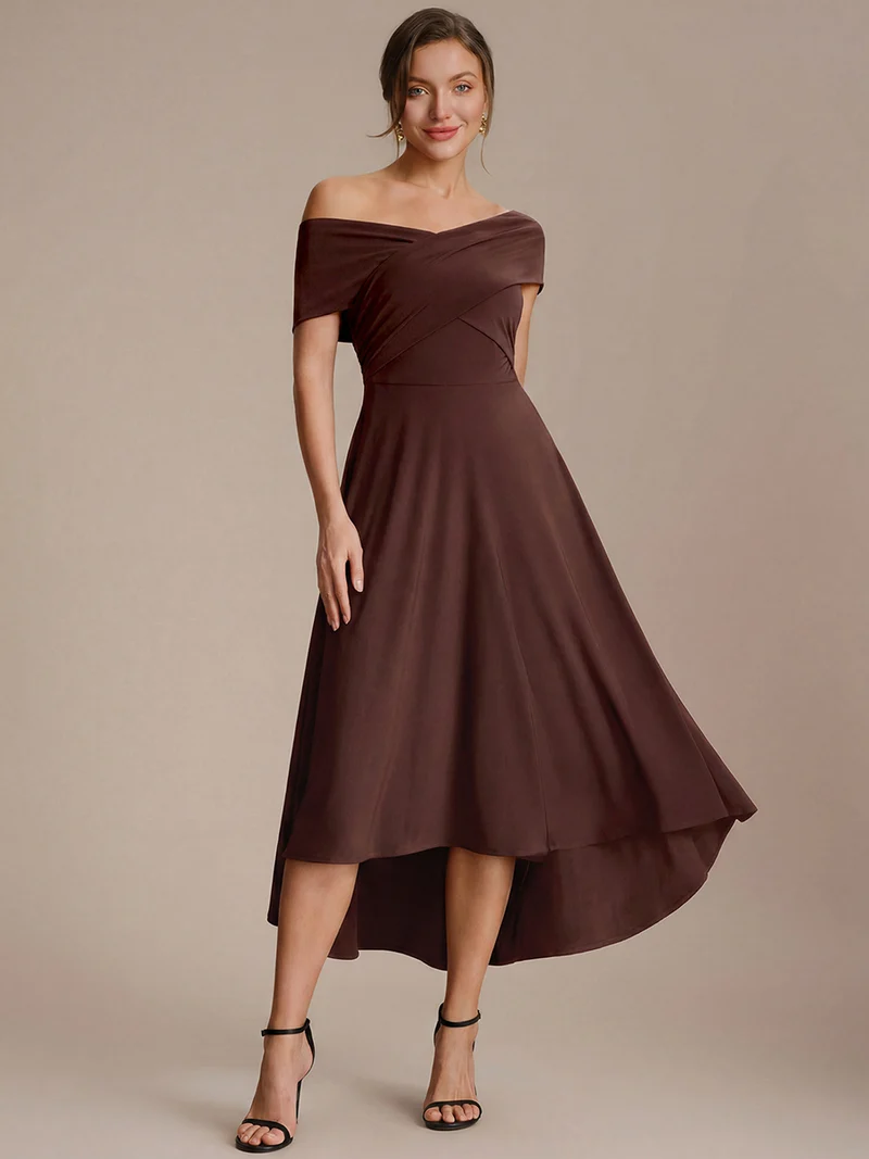 Robe ligne A asymétrique sans manches épaules dénudées col en V tissu extensible