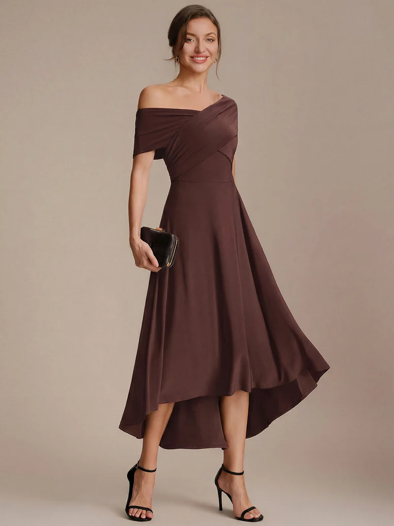 Robe ligne A asymétrique sans manches épaules dénudées col en V tissu extensible