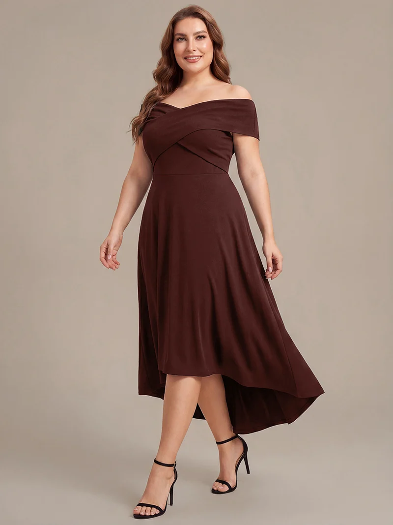 Robe ligne A asymétrique sans manches épaules dénudées col en V tissu extensible