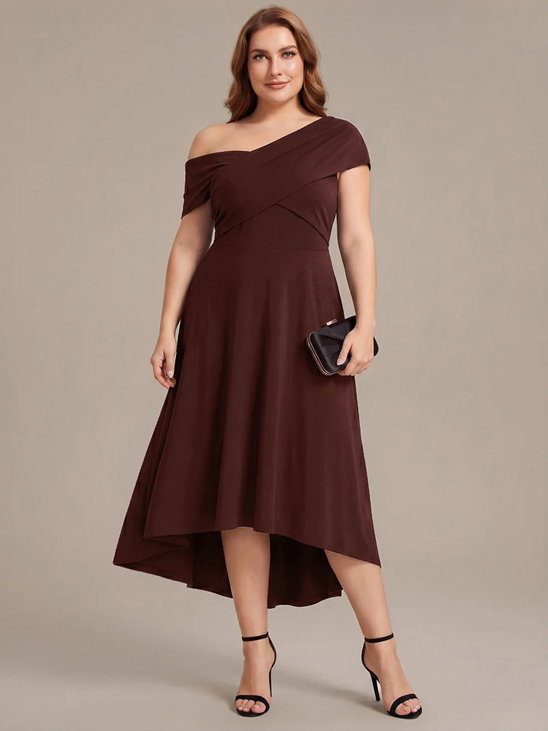 Robe ligne A asymétrique sans manches épaules dénudées col en V tissu extensible