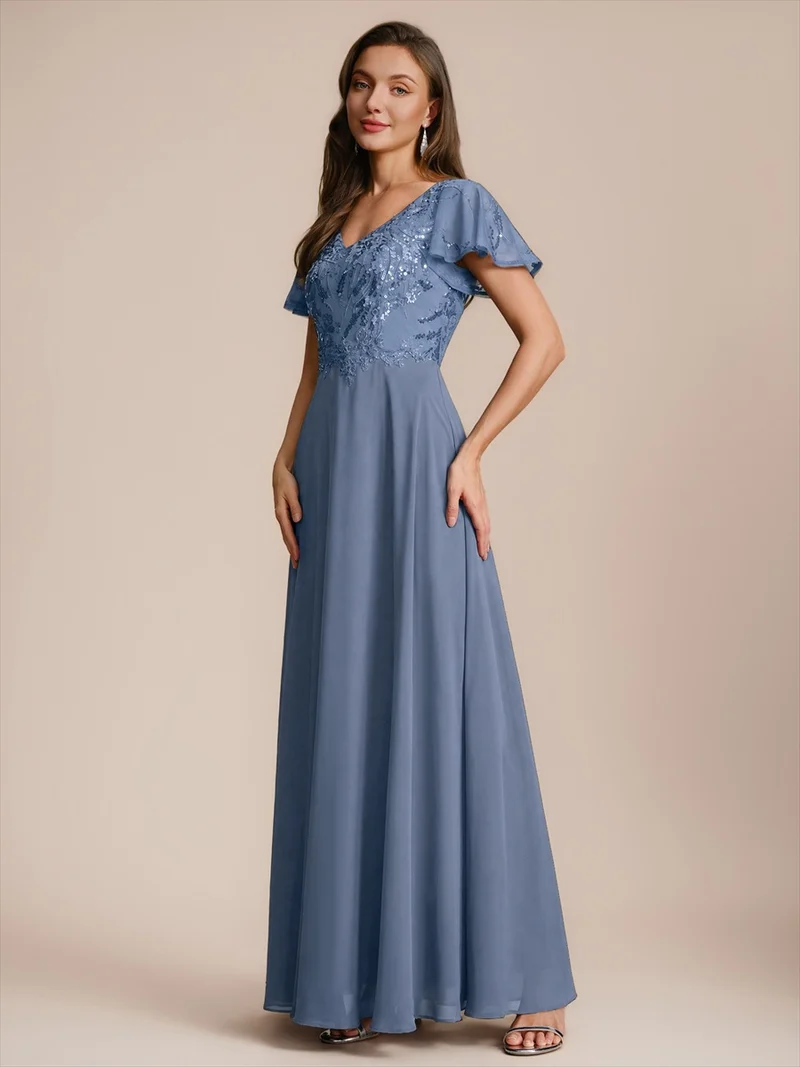 Robe longue stretch col en V avec volants et appliqués