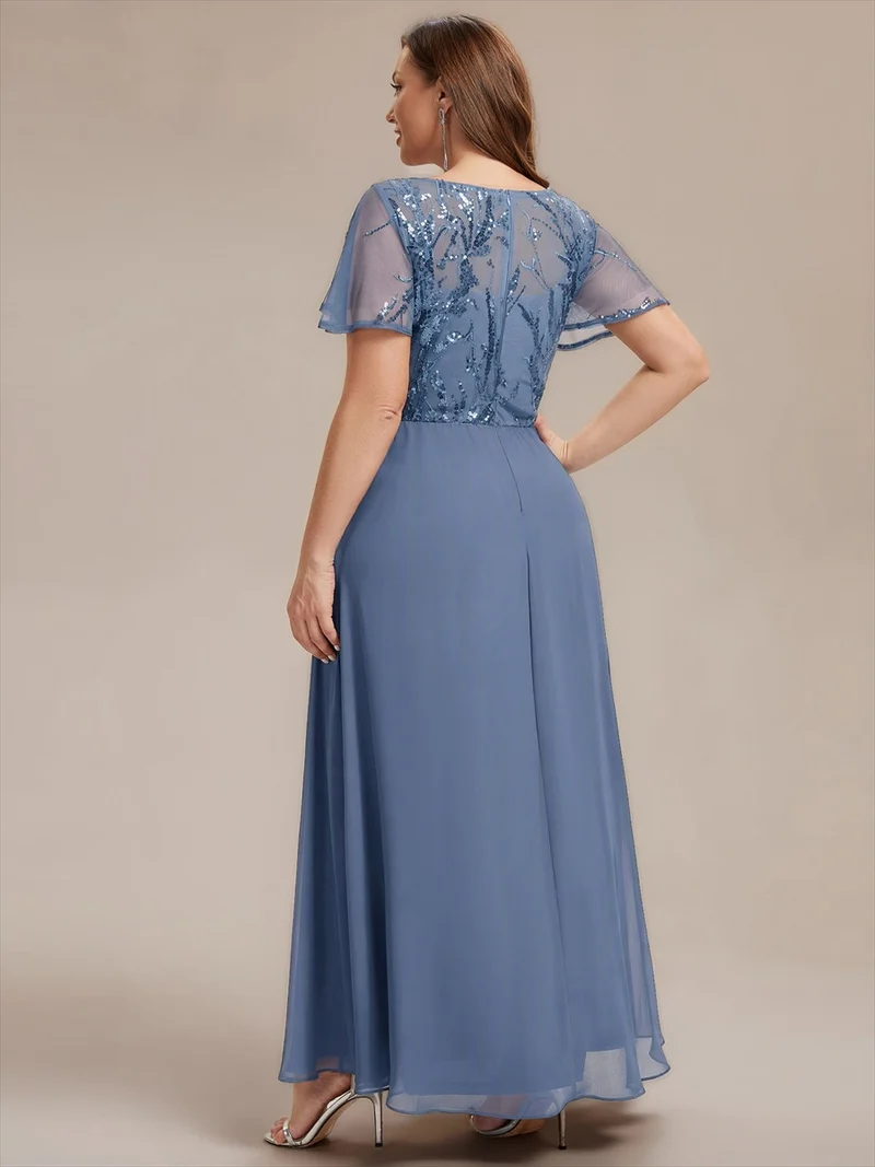 Robe longue stretch col en V avec volants et appliqués