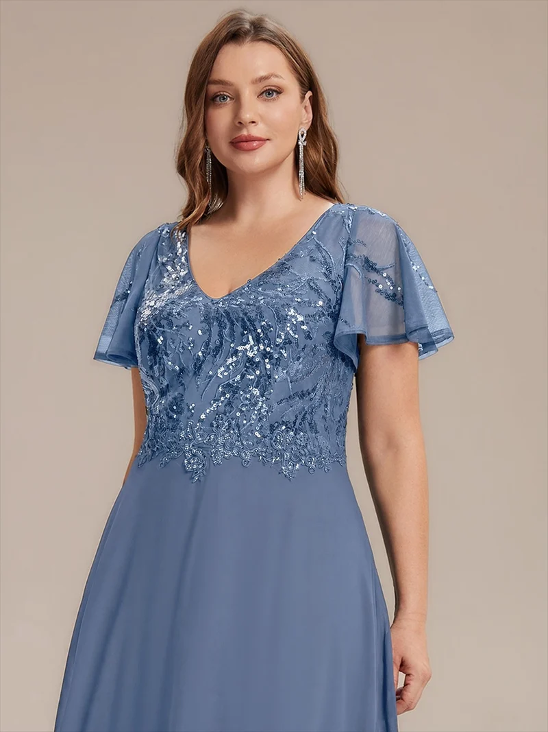 Robe longue stretch col en V avec volants et appliqués