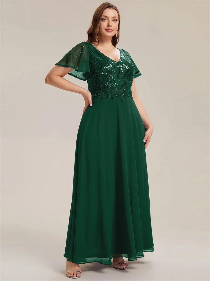 Robe longue stretch col en V avec volants et appliqués