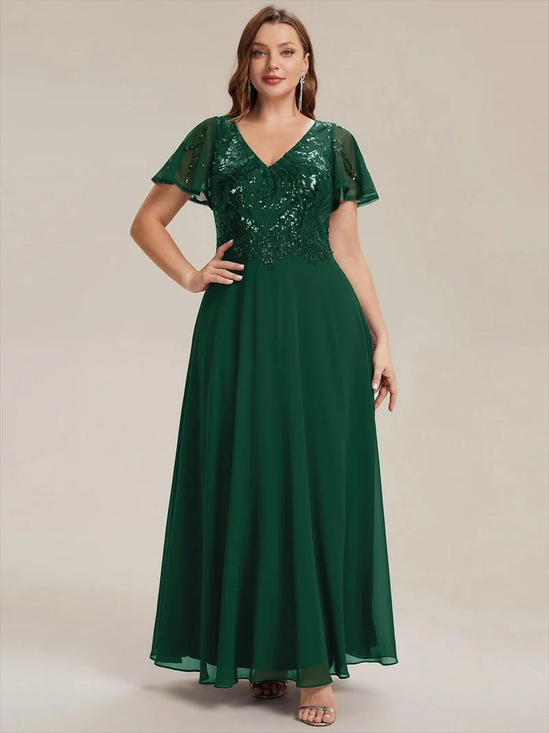 Robe longue stretch col en V avec volants et appliqués