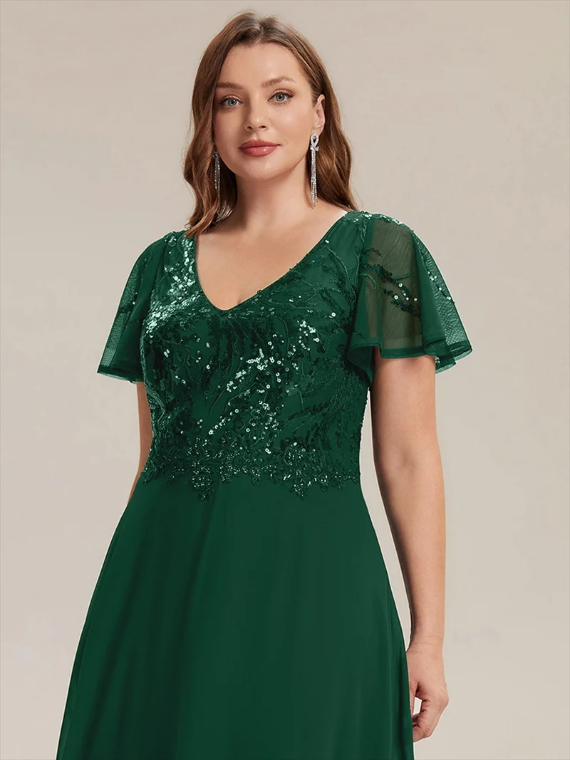 Robe longue stretch col en V avec volants et appliqués