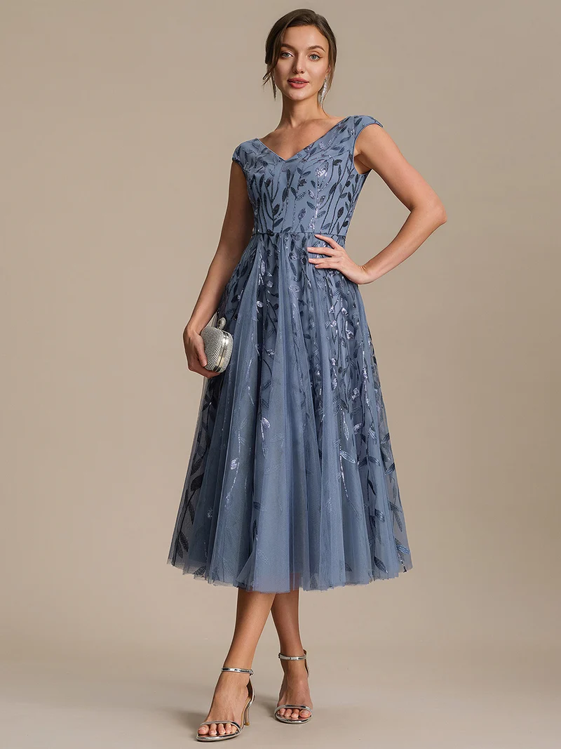 Robe midi sans manches col en V à sequins et coupe évasée