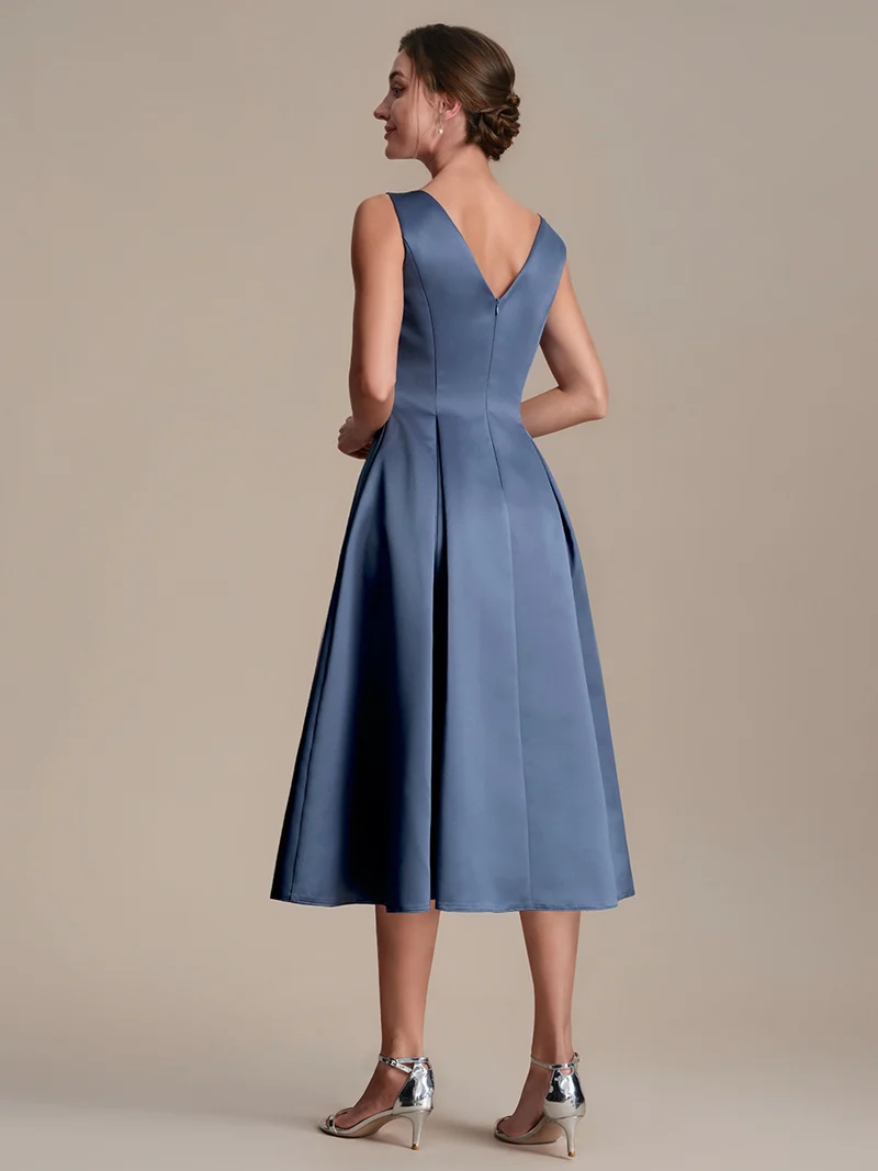 Robe midi longueur ballerine sans bretelles à encolure bateau avec poche