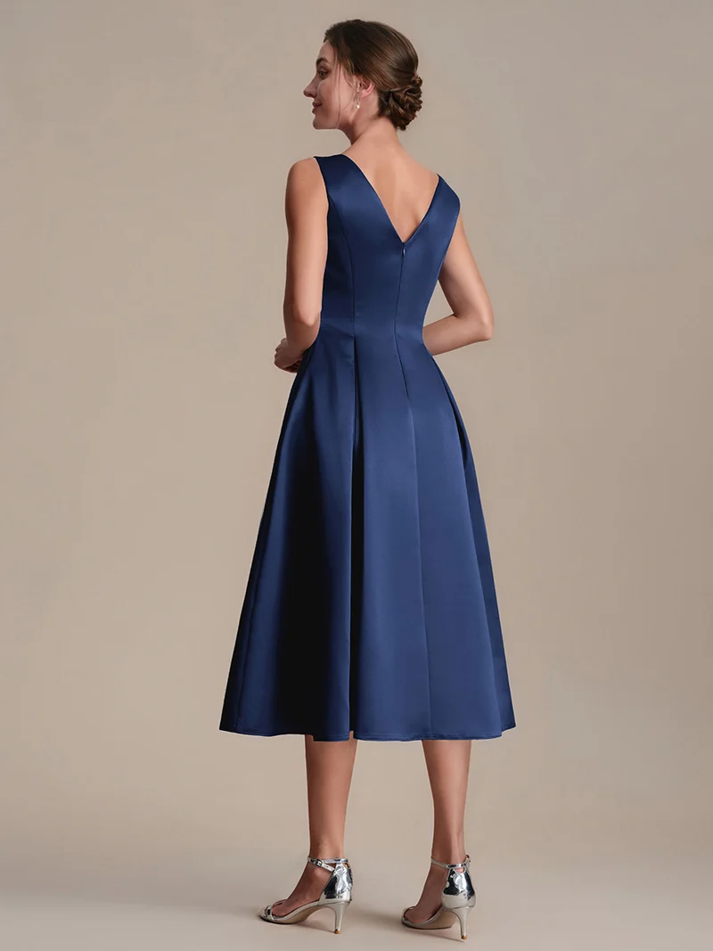 Robe midi longueur ballerine sans bretelles à encolure bateau avec poche